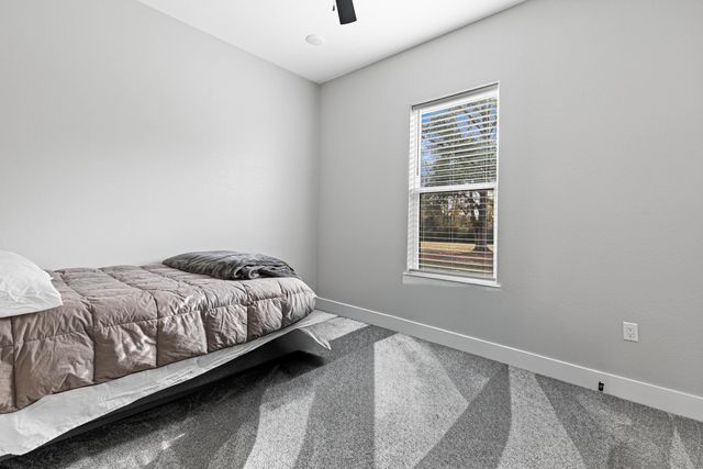 8947 POMEGRANTE RD, Gilmer, TX 75645