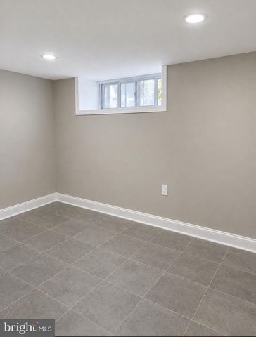 1515 S 53RD ST, Philadelphia, PA 19143