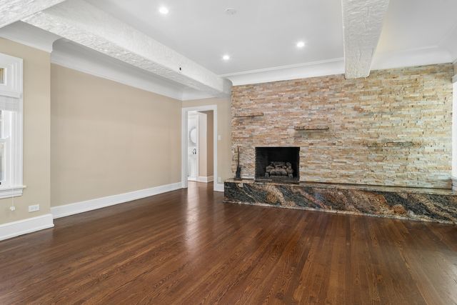 2247 W Estes Avenue 1, Chicago, IL 60645