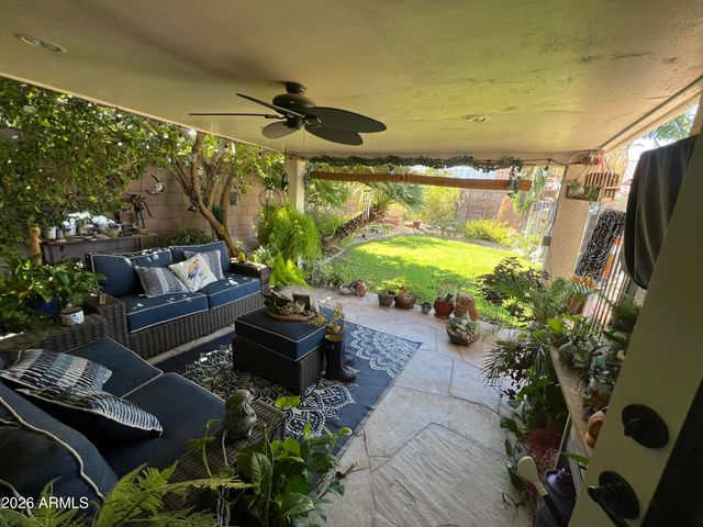 11185 W ASHLEY CHANTIL Drive, Surprise, AZ 85378