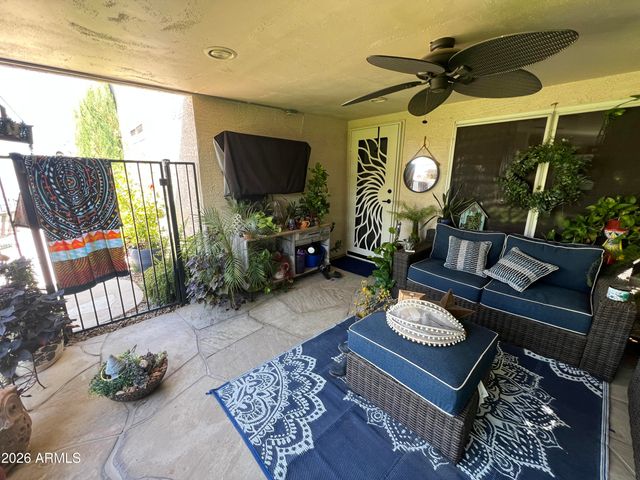 11185 W ASHLEY CHANTIL Drive, Surprise, AZ 85378