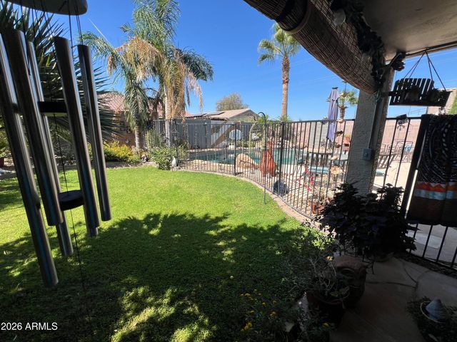 11185 W ASHLEY CHANTIL Drive, Surprise, AZ 85378