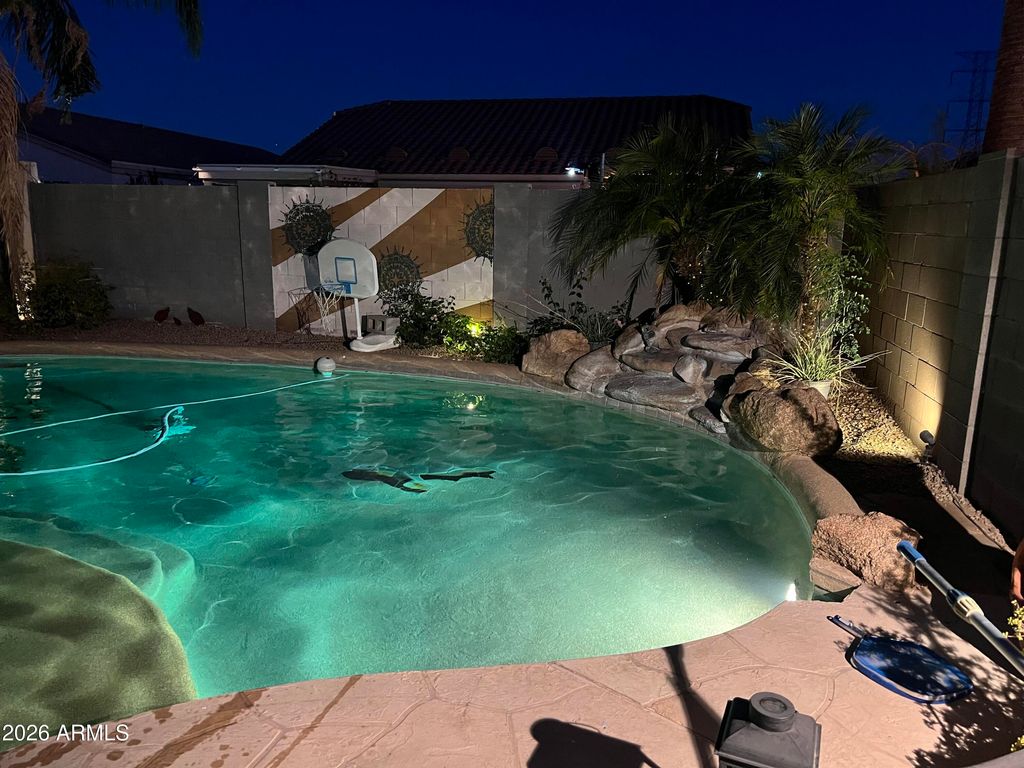 11185 W ASHLEY CHANTIL Drive, Surprise, AZ 85378