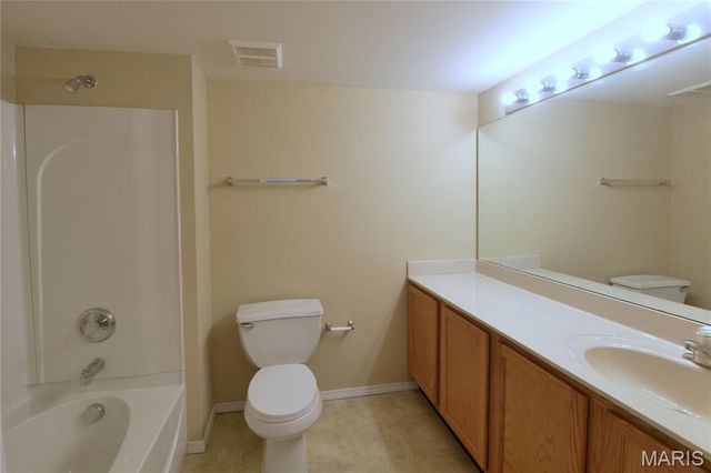 1141 Arbor Creek 3D, St Louis, MO 63122