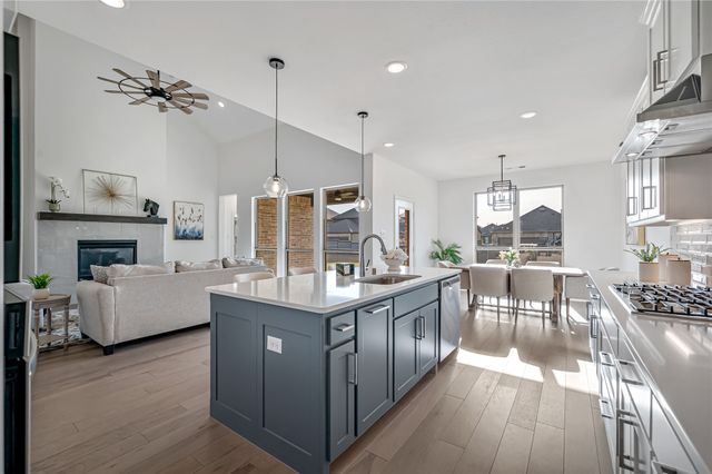 7001 Lowbranch Trail, Little Elm, TX 76227