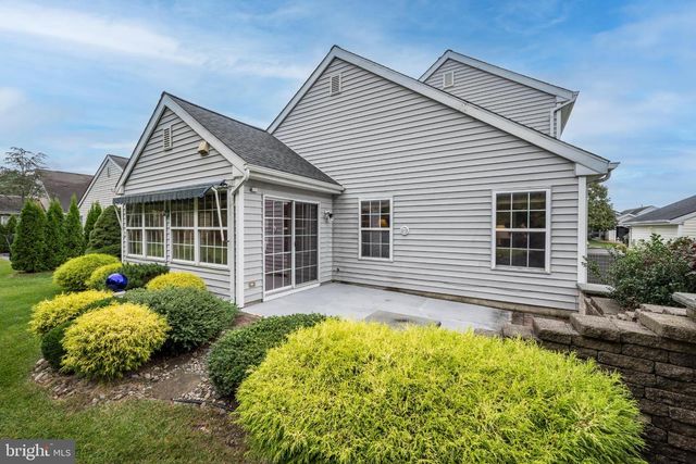 110 AVOCET LN, West Deptford, NJ 08086