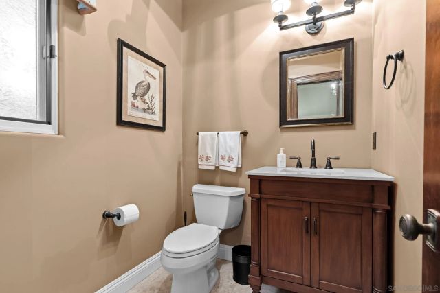 2061 Seaview Ave., Del Mar, CA 92014