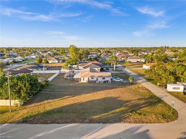 1236 SE 21st PL, Cape Coral, FL 33990