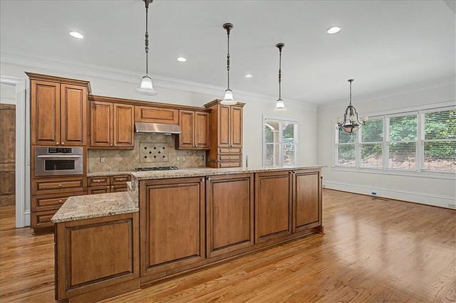 3880 Stratford Walk Circle NE, Atlanta, GA 30342