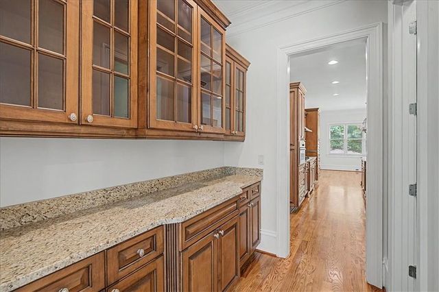 3880 Stratford Walk Circle NE, Atlanta, GA 30342