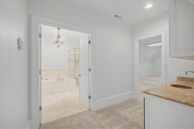 3880 Stratford Walk Circle NE, Atlanta, GA 30342