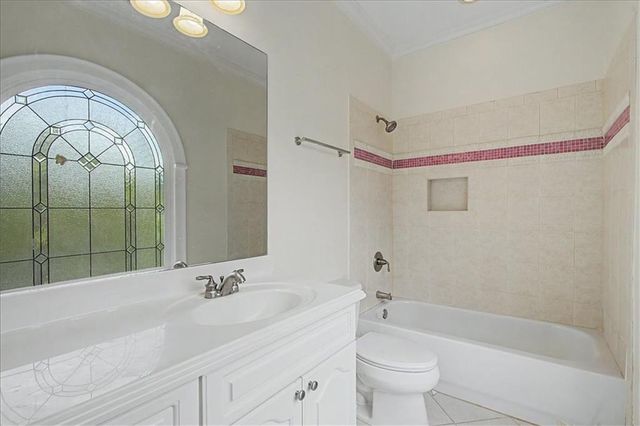 3880 Stratford Walk Circle NE, Atlanta, GA 30342
