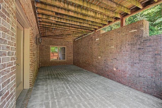 3880 Stratford Walk Circle NE, Atlanta, GA 30342