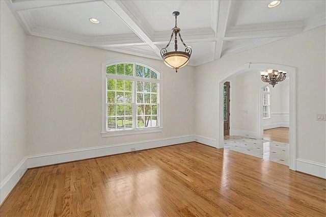 3880 Stratford Walk Circle NE, Atlanta, GA 30342