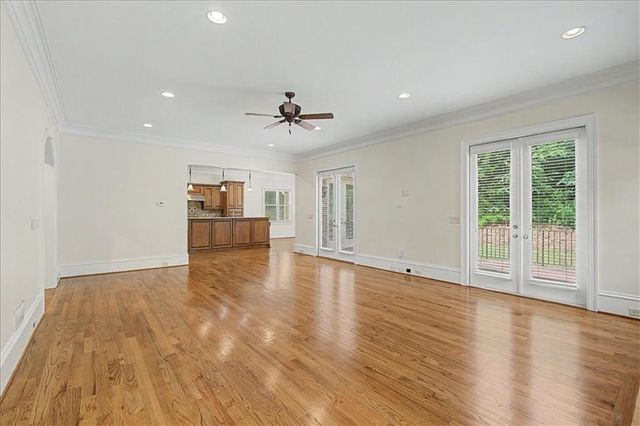 3880 Stratford Walk Circle NE, Atlanta, GA 30342