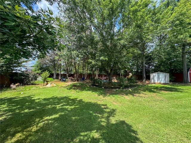 30 Cathedral Heights SW, Cartersville, GA 30120