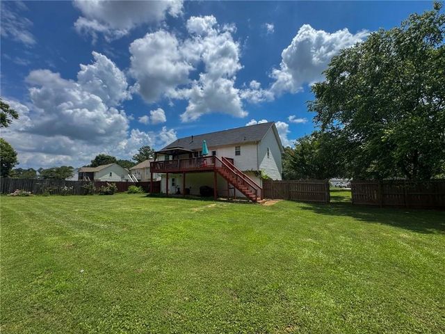 30 Cathedral Heights SW, Cartersville, GA 30120