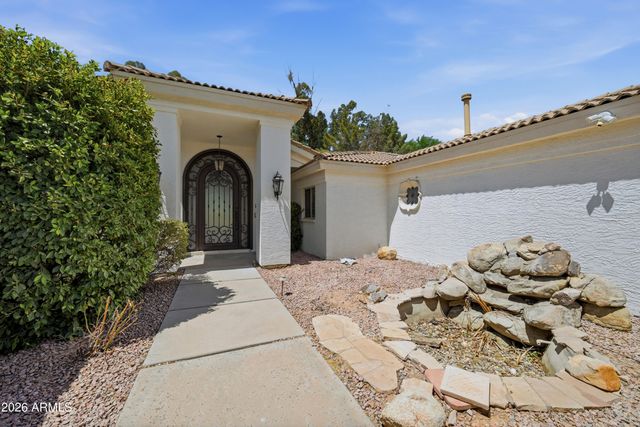 7214 E ROYAL PALM Road, Scottsdale, AZ 85258