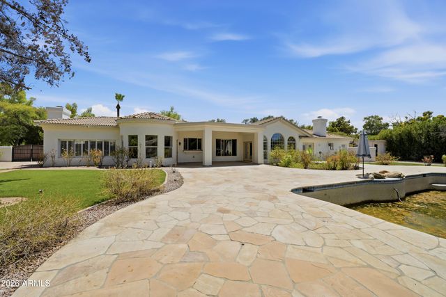 7214 E ROYAL PALM Road, Scottsdale, AZ 85258
