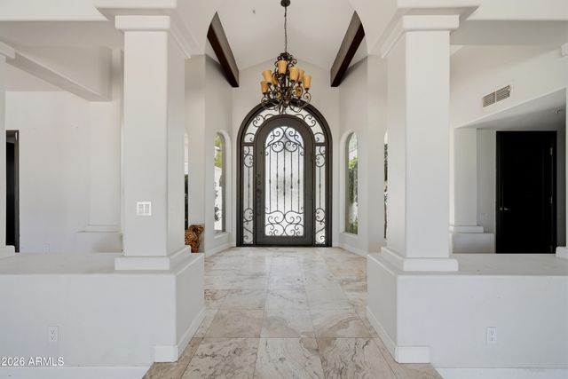 7214 E ROYAL PALM Road, Scottsdale, AZ 85258