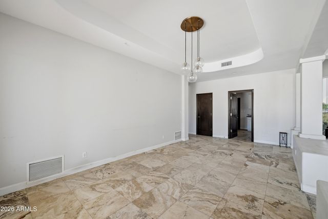 7214 E ROYAL PALM Road, Scottsdale, AZ 85258