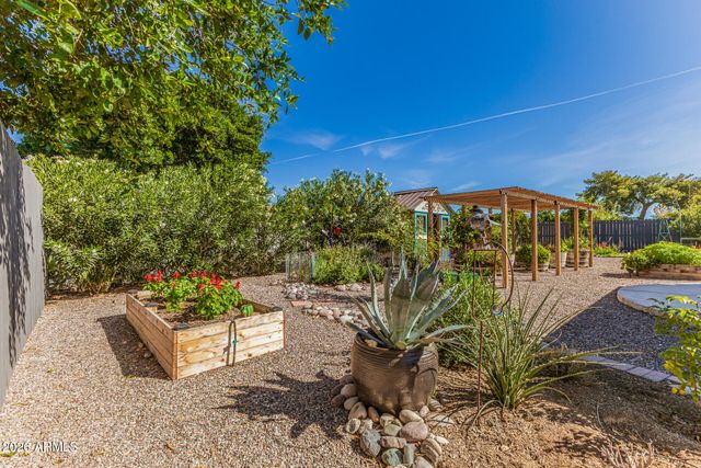 5634 E DODGE Street, Mesa, AZ 85205