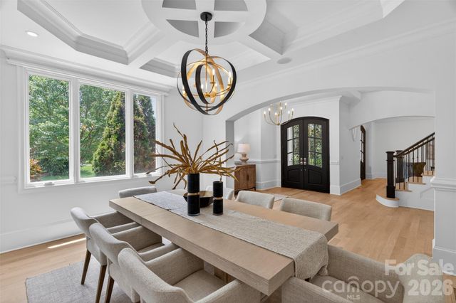 2132 Foxcroft Woods Lane, Charlotte, NC 28211