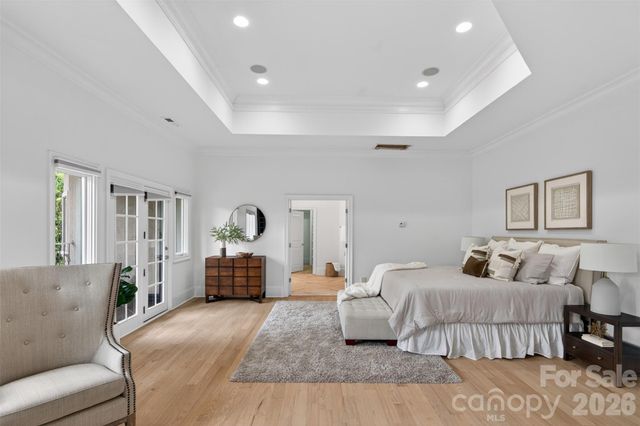 2132 Foxcroft Woods Lane, Charlotte, NC 28211
