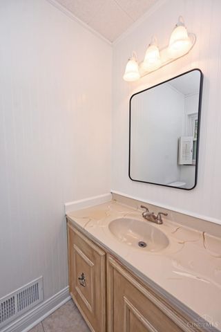 1931 Wiltshire Boulevard, Fairfield, OH 45014