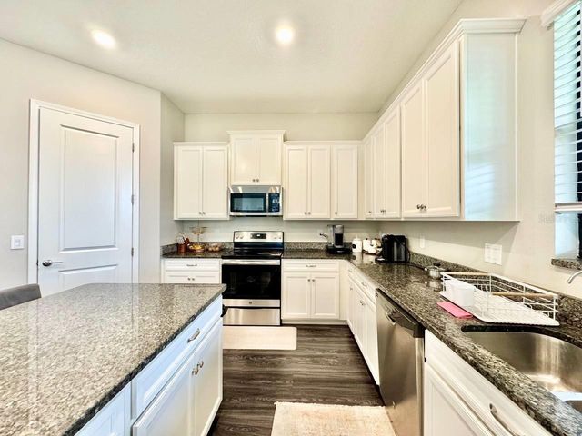 2854 HILLIARD DRIVE, Wesley Chapel, FL 33543