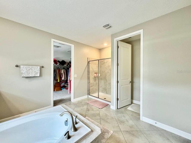 2854 HILLIARD DRIVE, Wesley Chapel, FL 33543