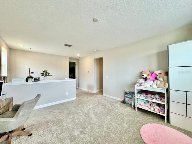 2854 HILLIARD DRIVE, Wesley Chapel, FL 33543