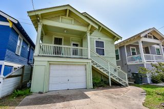 2120 35th Street, Galveston, TX 77550