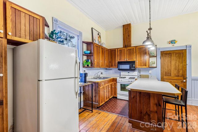 29 Tribune Avenue SW, Concord, NC 28025
