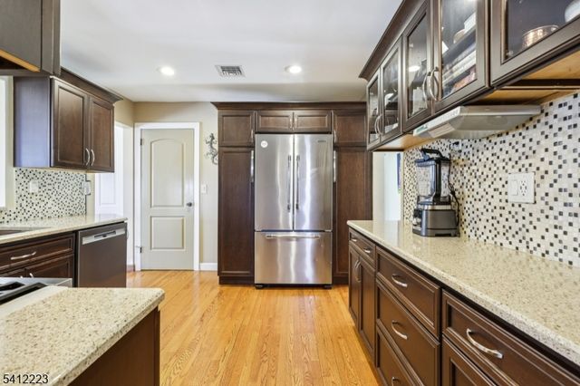 191 Hillcrest Ave, Hawthorne Boro, NJ 07506