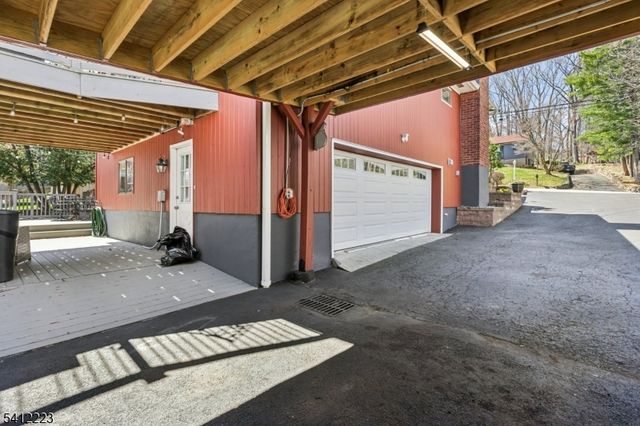 191 Hillcrest Ave, Hawthorne Boro, NJ 07506