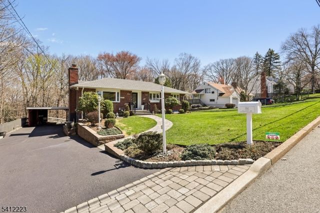 191 Hillcrest Ave, Hawthorne Boro, NJ 07506