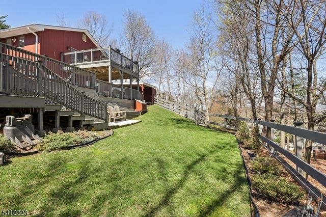 191 Hillcrest Ave, Hawthorne Boro, NJ 07506