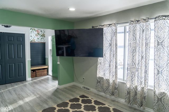 77000 Brown Road, Bruce Twp, MI 48065