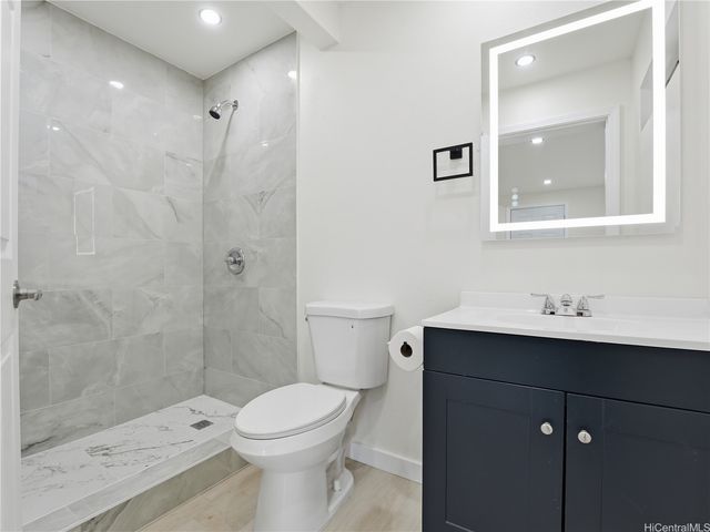 91-1025 Ikulani Street, Ewa Beach, HI 96706