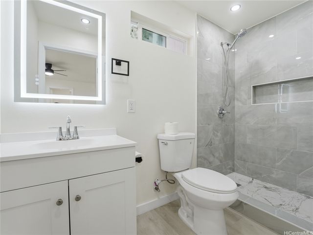 91-1025 Ikulani Street, Ewa Beach, HI 96706