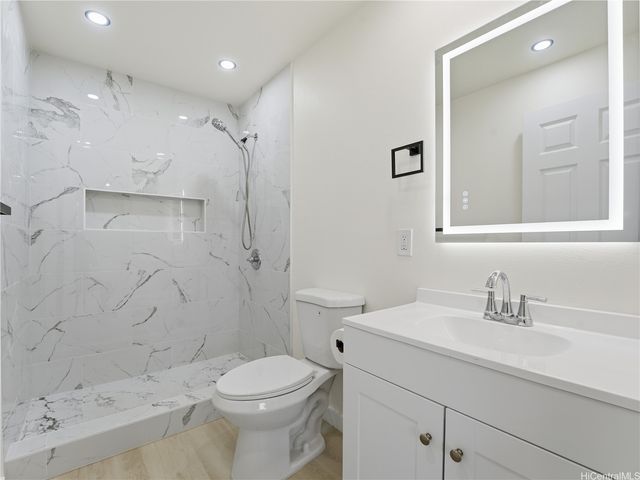 91-1025 Ikulani Street, Ewa Beach, HI 96706