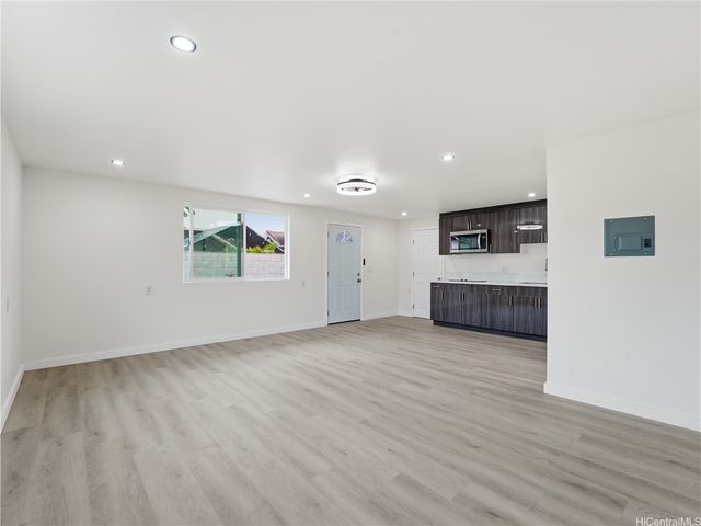 91-1025 Ikulani Street, Ewa Beach, HI 96706