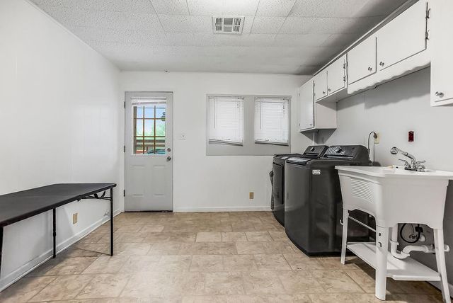 2600 Spring Garden Street, Leavenworth, KS 66048