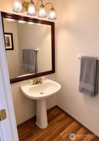 912 Gina Court SE, Olympia, WA 98513