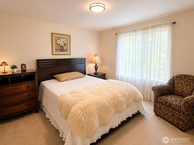 912 Gina Court SE, Olympia, WA 98513