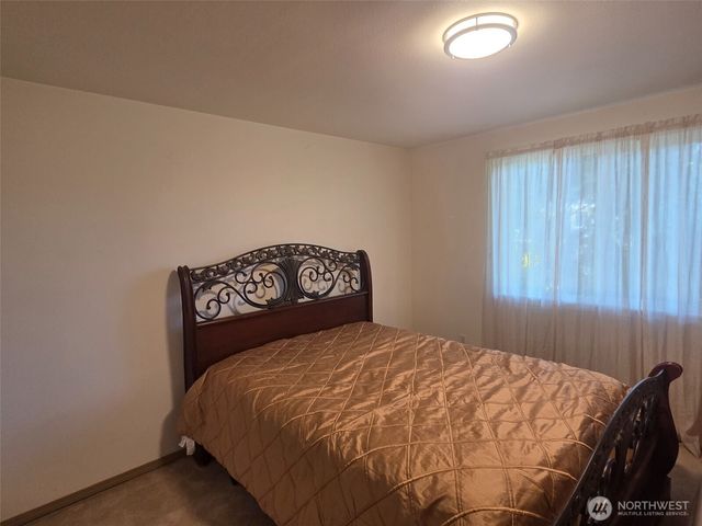 912 Gina Court SE, Olympia, WA 98513