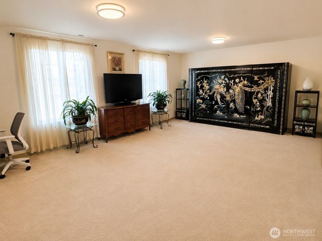 912 Gina Court SE, Olympia, WA 98513