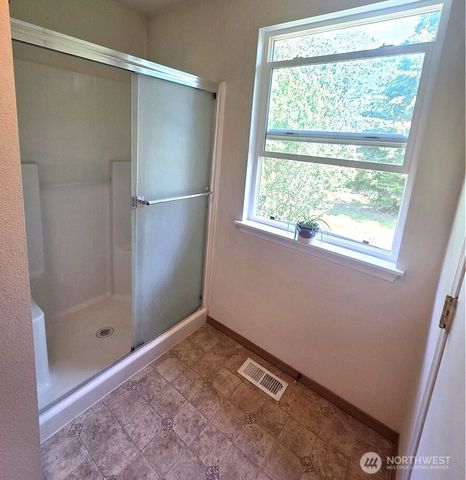 912 Gina Court SE, Olympia, WA 98513