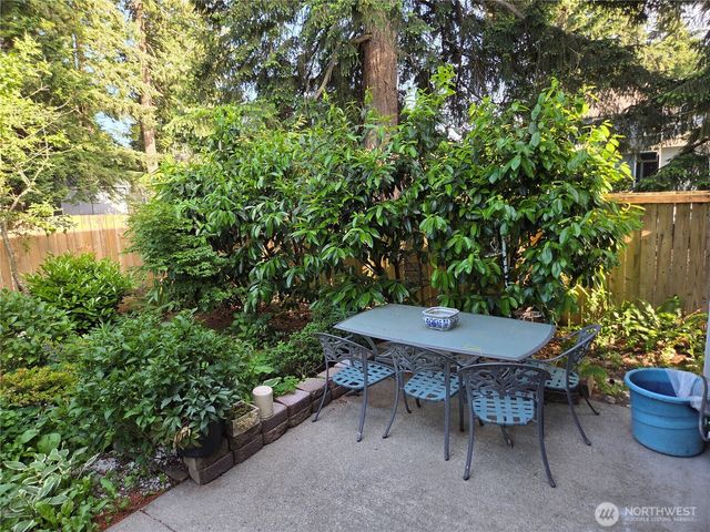 912 Gina Court SE, Olympia, WA 98513